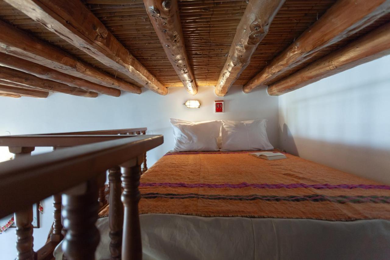 Monolithos  Batu Vacation House מראה חיצוני תמונה